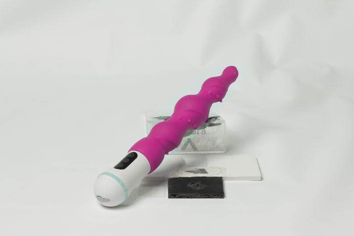 (d) Nobu Maui Fuchsia Vibrator